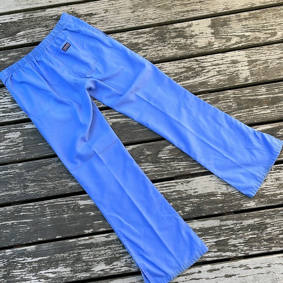 Cherokee workwear flexible scrub top xs with Cherokee flare scrub bottom xxs - Picture 9 of 11